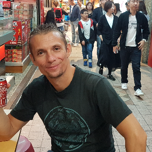 Nicolas B.
