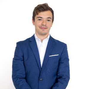 Simon C.