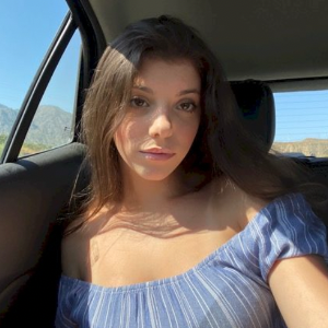 Carla R.