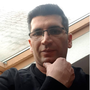 Mehdi P.