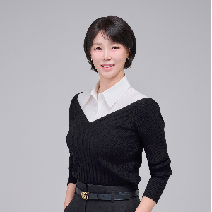 Jisun K.