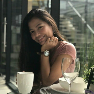 Anna Mariz  A.