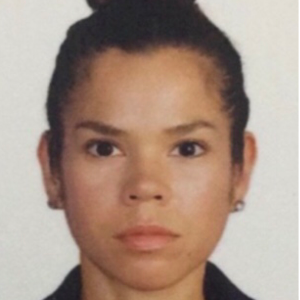 Robyn Lee B.