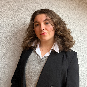 Elena S.