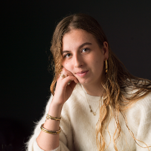 Anouk B.