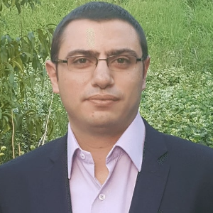 Elie D.
