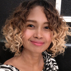 Jinna J.