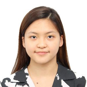 Chloe Y.