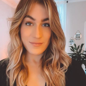 Samantha F.