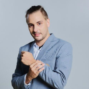 Xavier L.
