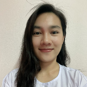 Jee L.
