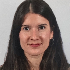 Laura F.