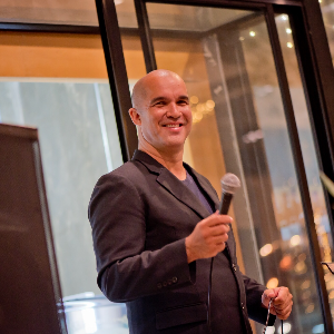 Yves B.