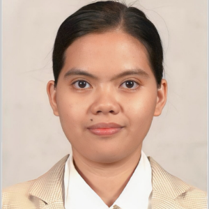 Fevielyn M.