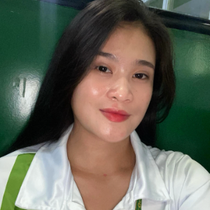 Dina T.