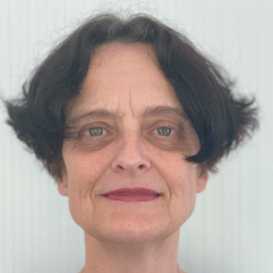 Laura R.