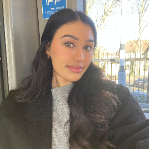 Zainab S.